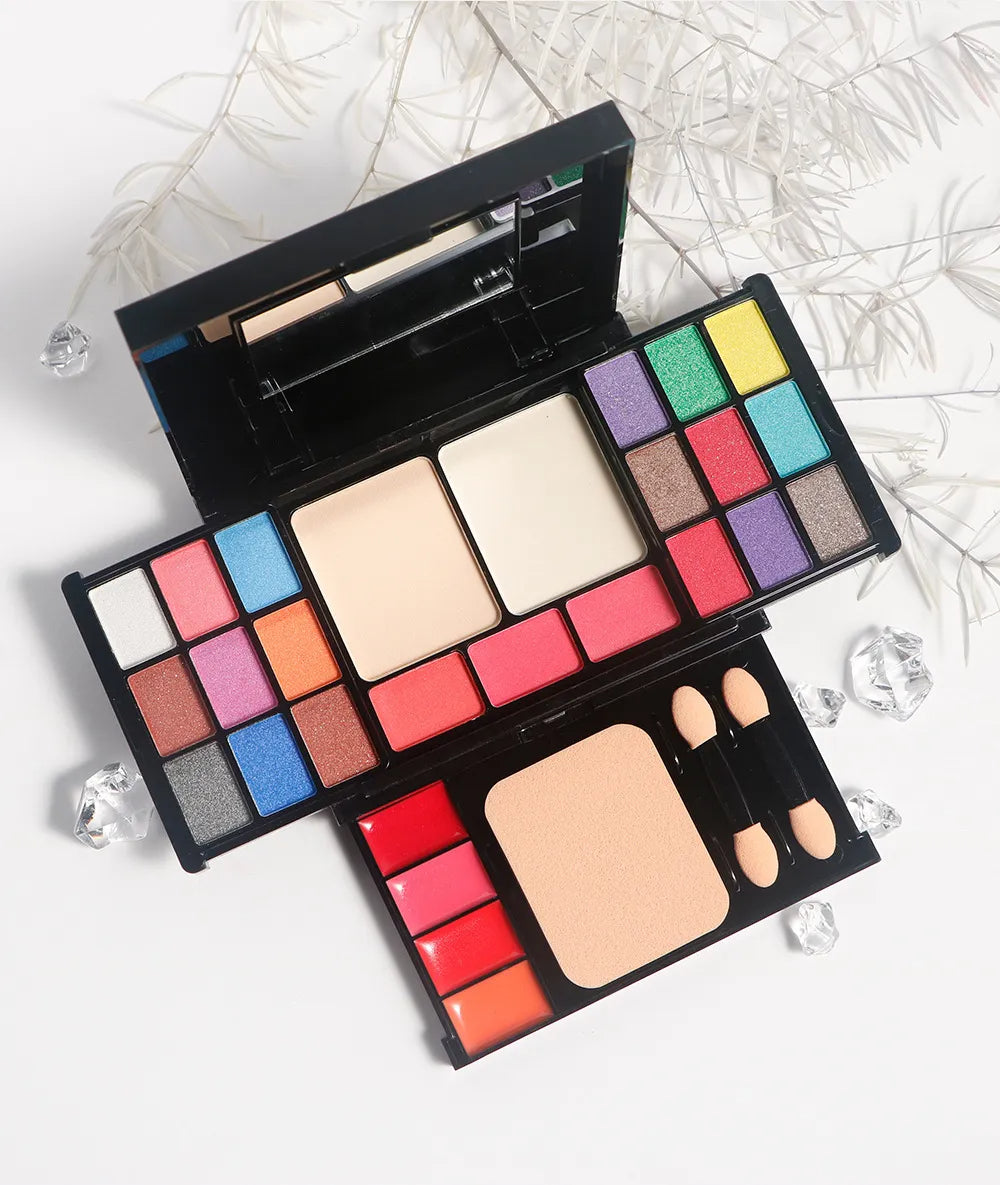 Multi-functional Eye Shadow Stage Beginner Makeup