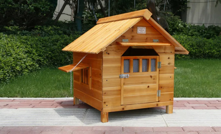 Outdoor Solid Fir Wood Dog House