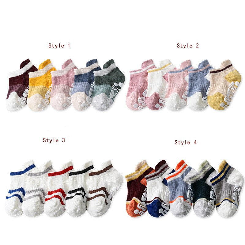 Rubber Grips Cotton Children Low-Cut Sock for Boy-Girl