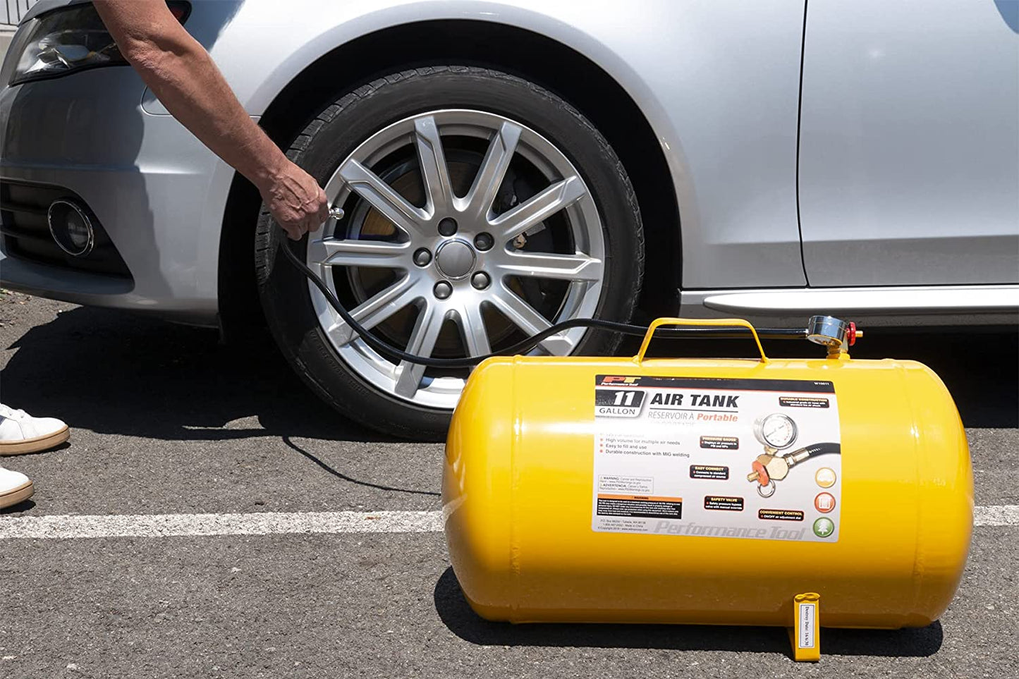 Horizontal Portable Air Tank with Tire Air Chuck